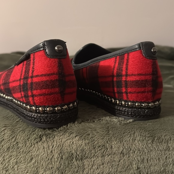 Chelsea & Violet Red Buffalo Plaid Conie Style Slip On Loafers - Picture 6 of 8
